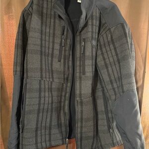Cinch Men's Charcoal Plaid Lightweight Jacket